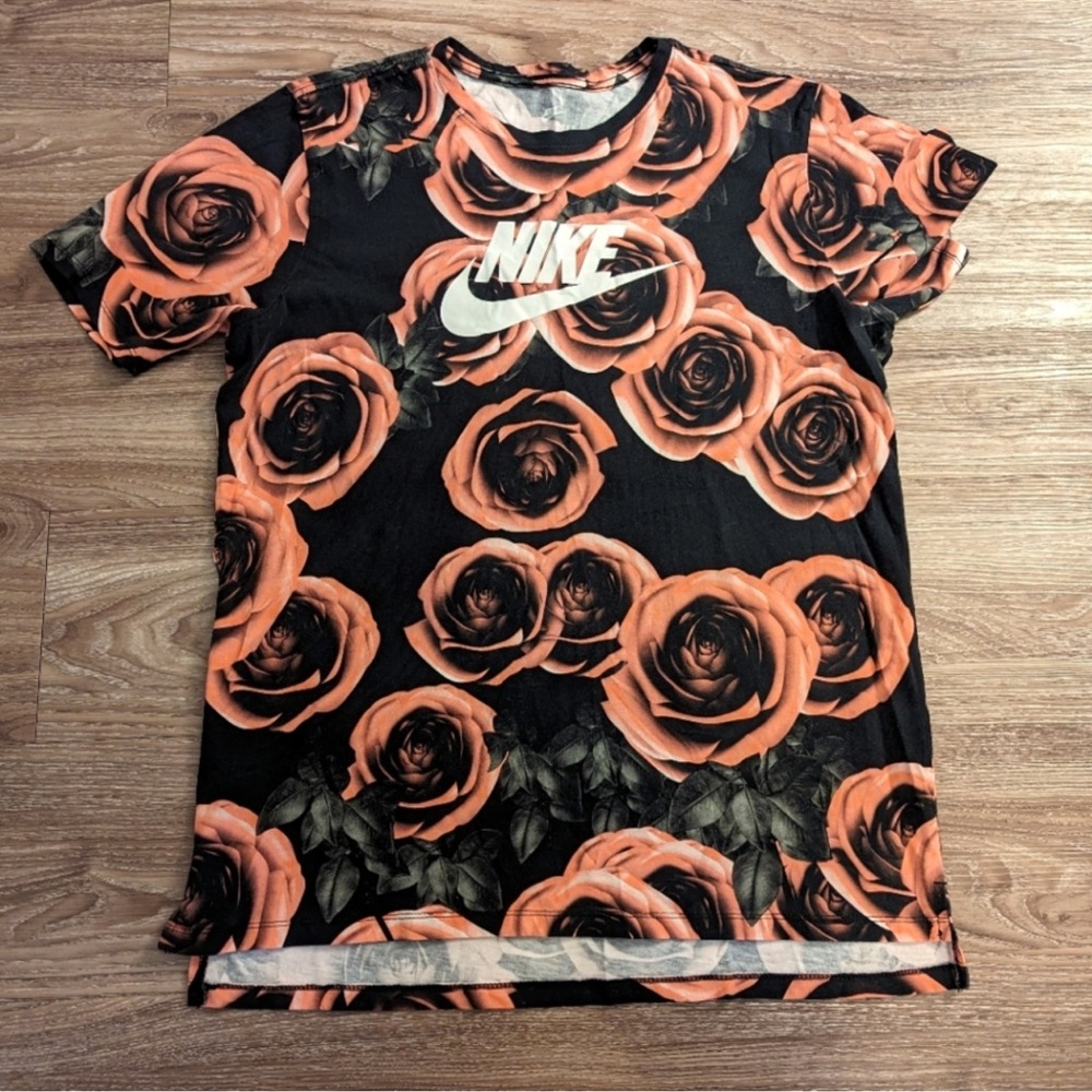 Nike Black and Orange Graphic Tee